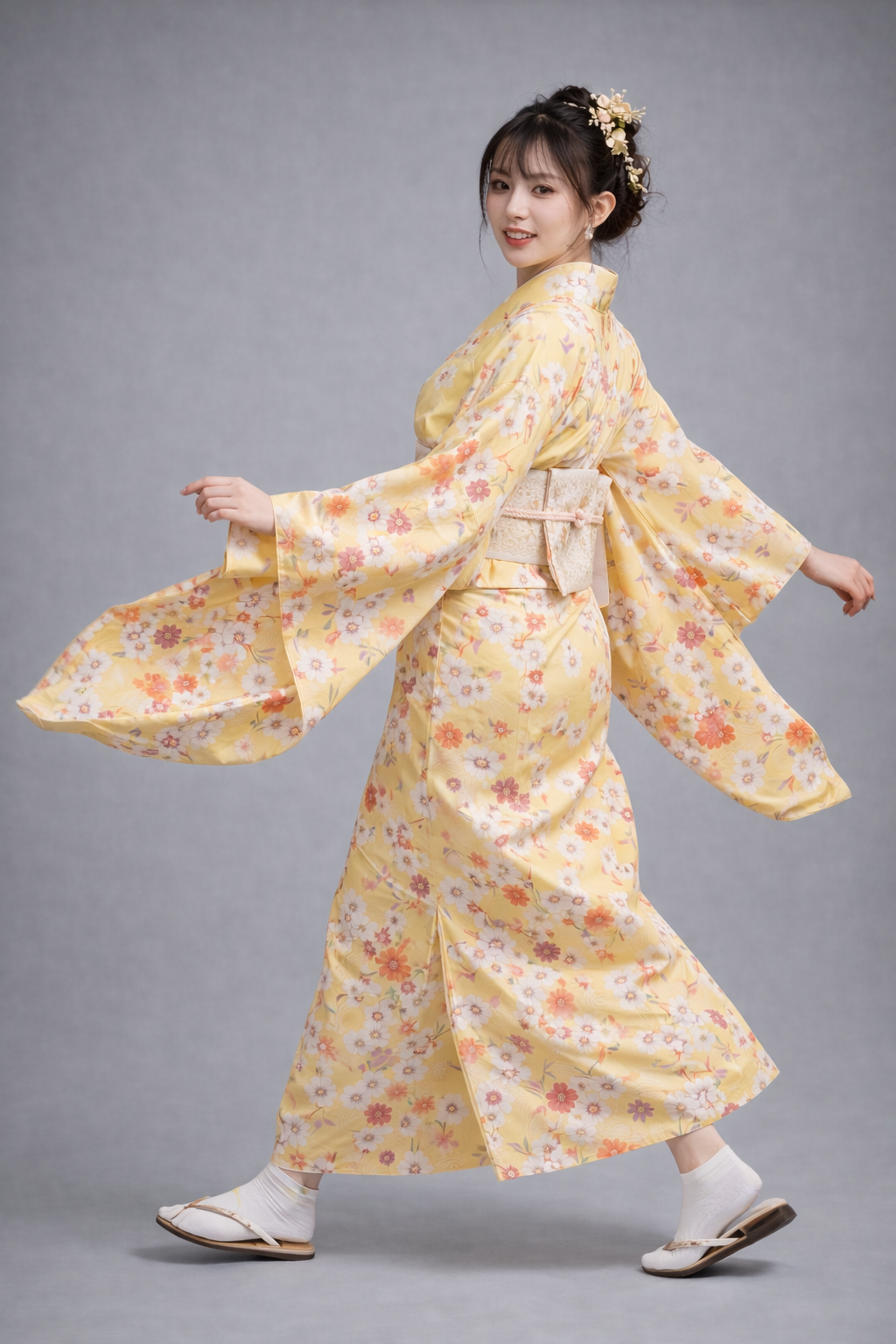 Kimono Japonais Femme Jaune à Fleurs